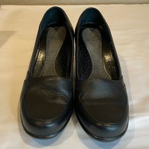 DANSKO Women’s Size 38 Black Wedge Heels Leather Shoes Business Casual